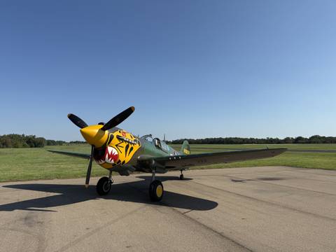 1942 Curtiss P-40K photo 11