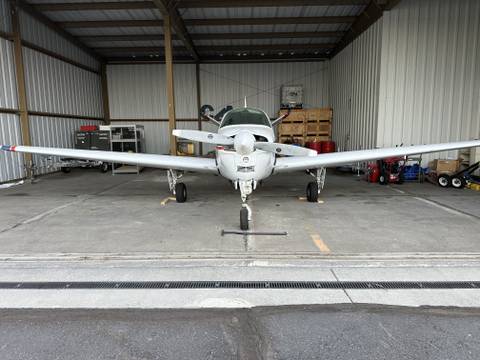 Beechcraft V35 — N5939S photo 6