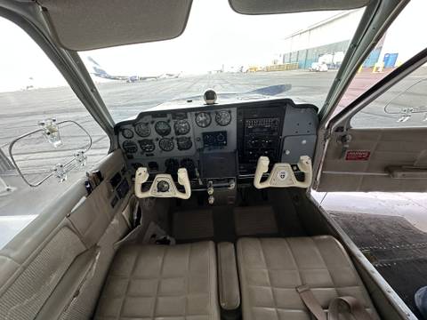 Beechcraft V35 — N5939S photo 9