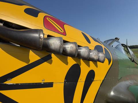1942 Curtiss P-40K photo 18