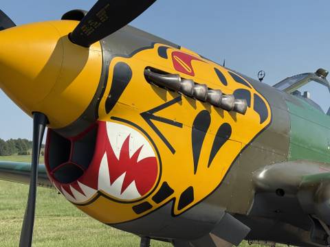 1942 Curtiss P-40K photo 15