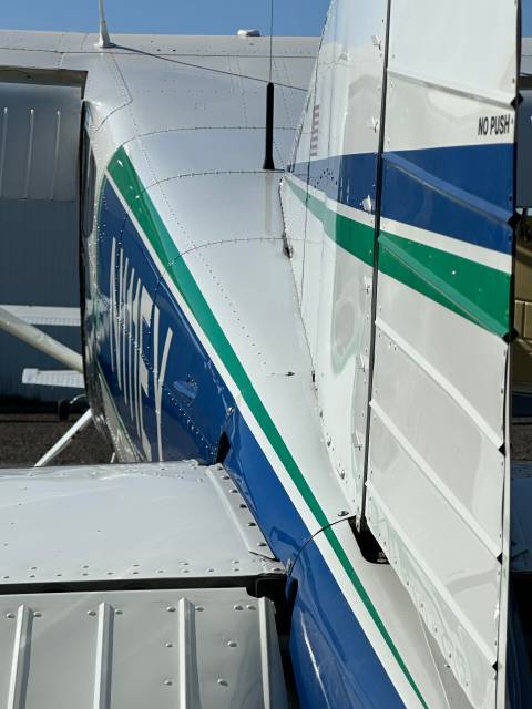 1974 Cessna 185 photo 5