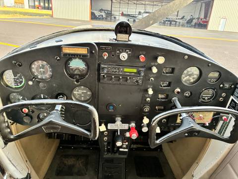 1966 Cessna 150 photo 9