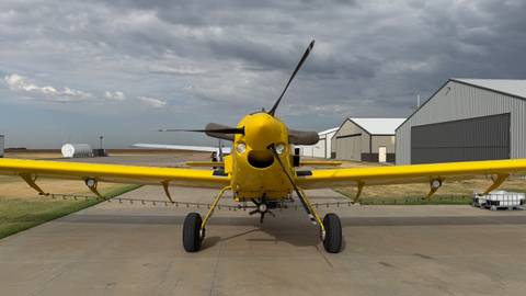 Air Tractor AT-402B photo 7
