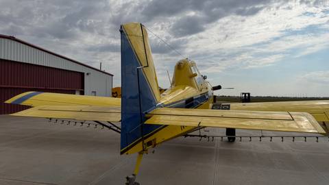 Air Tractor AT-402B photo 10